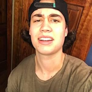 Meet your Posher, Nick